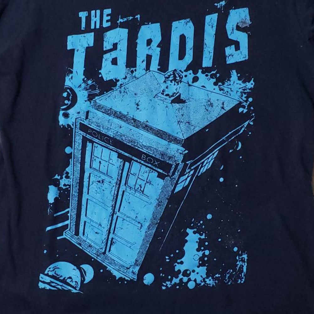 Dr. Who Tardis TShirt Women Large